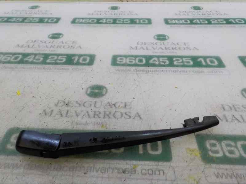 Recambio de brazo limpia trasero para suzuki s-cross 1.6 ddis referencia OEM IAM 3882154G10  