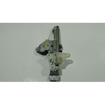 ELEVALUNAS TRASERO IZQUIERDO 827217197R 