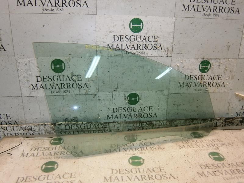 Recambio de cristal puerta delantero derecho para ford focus berlina (cap) 1.8 tdci turbodiesel cat referencia OEM IAM   