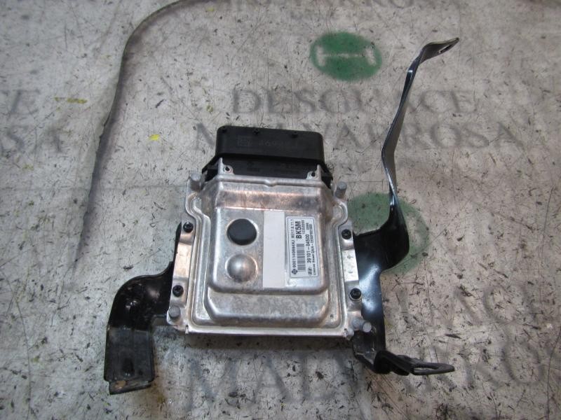 Recambio de centralita motor uce para hyundai i10 1.2 cat referencia OEM IAM 3910104500 3910104500 