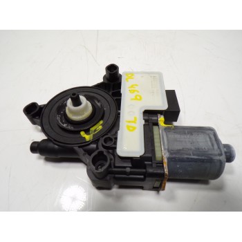 MOTOR ELEVALUNAS TRASERO DERECHO 5Q0959408D 5Q0959408D 