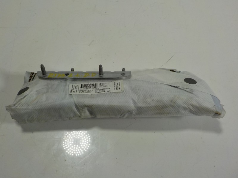 Recambio de airbag lateral delantero derecho para alfa romeo giulietta (191) 1.4 turbo cat referencia OEM IAM 50537041 000L02076