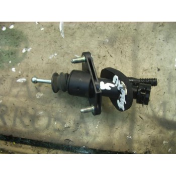 BOMBA EMBRAGUE 