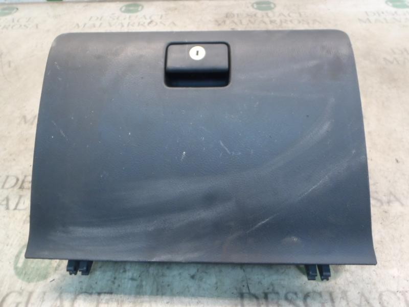 Recambio de guantera para toyota corolla verso (r1) 2.2 d-4d sol referencia OEM IAM   