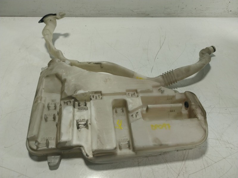 Recambio de deposito limpia para bmw 5 (f10) 520 d referencia OEM IAM 61667269668 13264011 