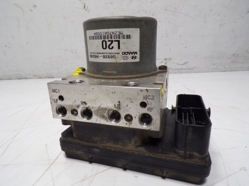 Recambio de abs para kia rio (yb) 1.2 cat referencia OEM IAM 58920H8200 58920H8200 