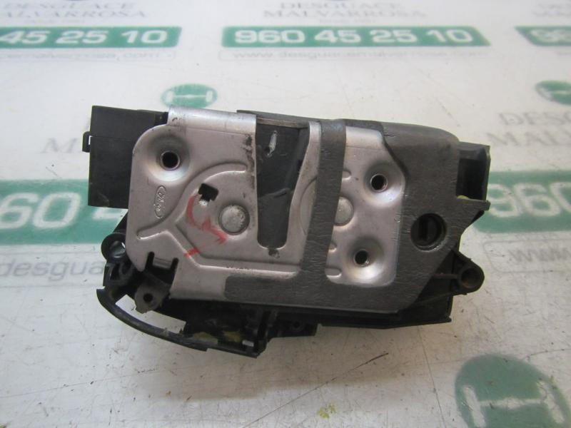 Recambio de cerradura puerta delantera derecha para ford fiesta (cb1) 1.4 tdci cat referencia OEM IAM 2048282 8A6AA21812BG 
