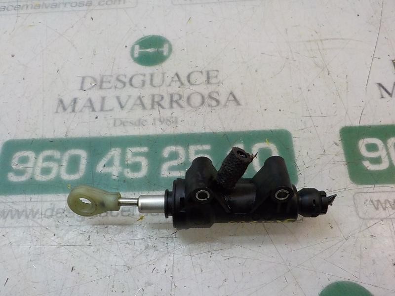 Recambio de bomba embrague para bmw serie 3 berlina (e90) 2.0 turbodiesel cat referencia OEM IAM 21526773670  