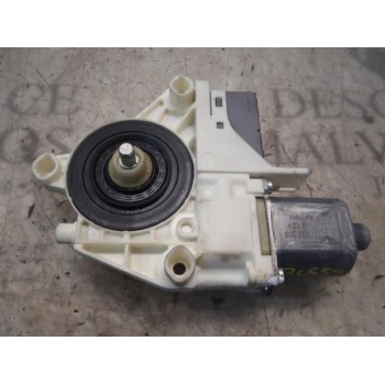 MOTOR ELEVALUNAS TRASERO DERECHO 