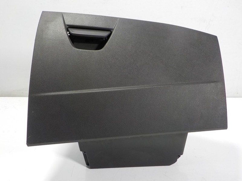 Recambio de guantera para ford focus lim. (cb8) 1.6 tdci cat referencia OEM IAM 1750276 BM51A06044AHW 1771929