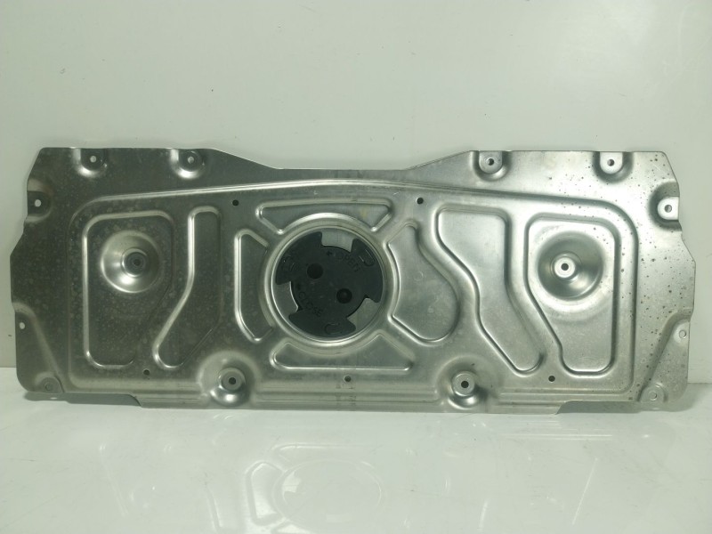 Recambio de cubrecarter para bmw 3 (g20, g80, g28) 330 i referencia OEM IAM 31146880900 688090004 