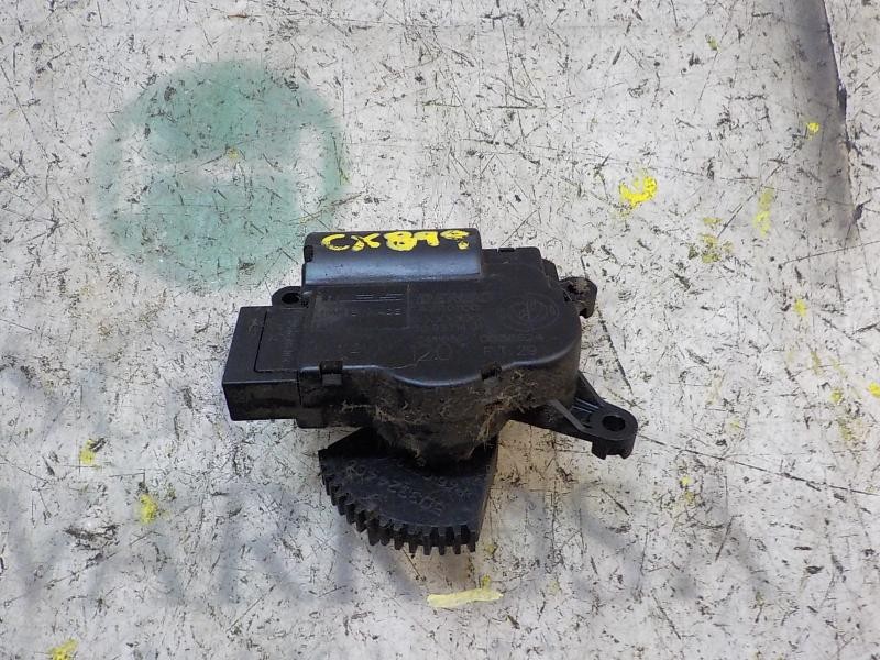 Recambio de motor apertura trampillas climatizador para fiat grande punto (199) 1.4 cat referencia OEM IAM 77363878  