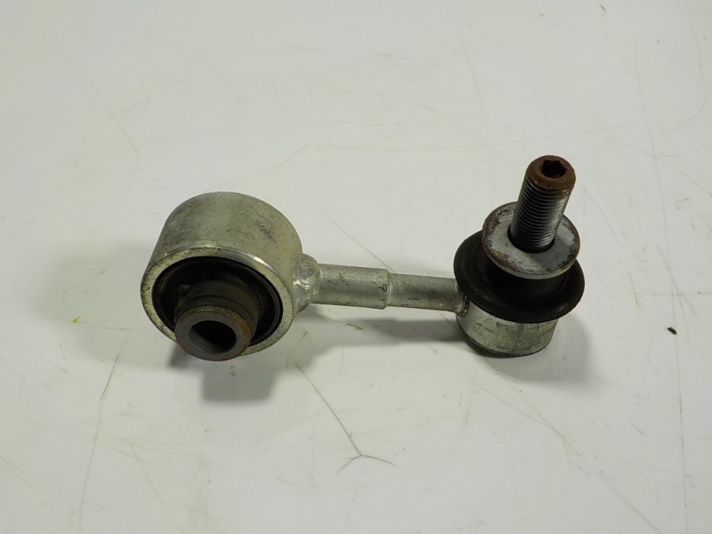 Recambio de tirante trasero izquierdo para toyota rav4 hybrid 4x2 advance referencia OEM IAM 4883042030  