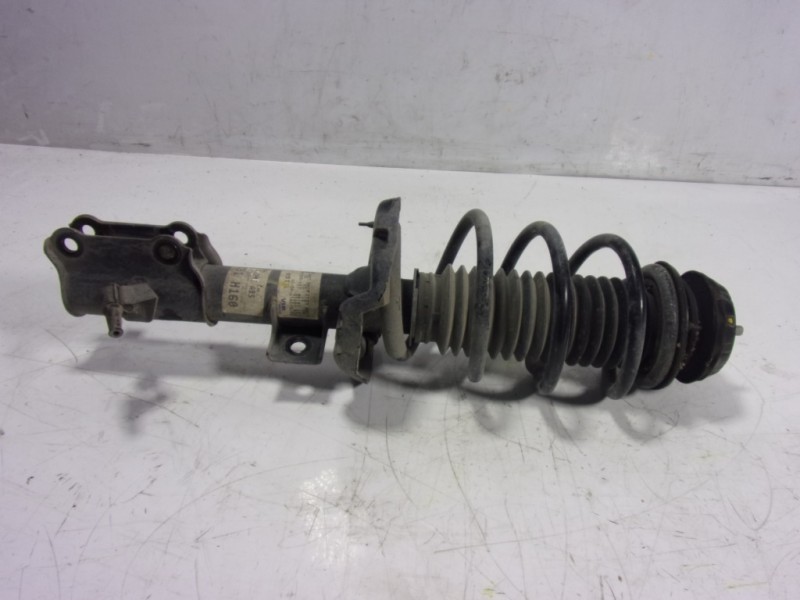 Recambio de amortiguador delantero izquierdo para kia rio (yb) 1.2 cat referencia OEM IAM 54650H8100 54650H8100 