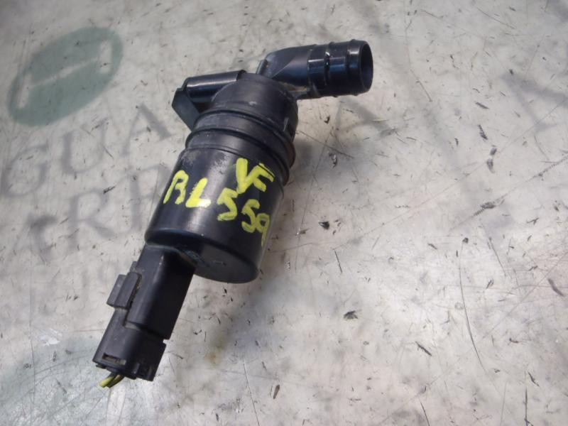 Recambio de bomba limpia para peugeot 407 sport referencia OEM IAM   