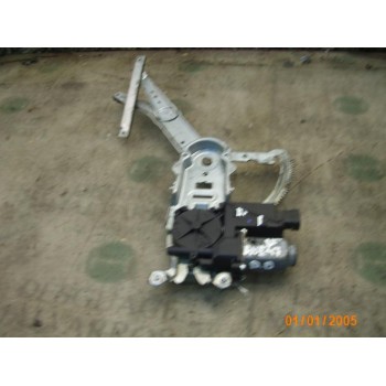 ELEVALUNAS DELANTERO DERECHO 