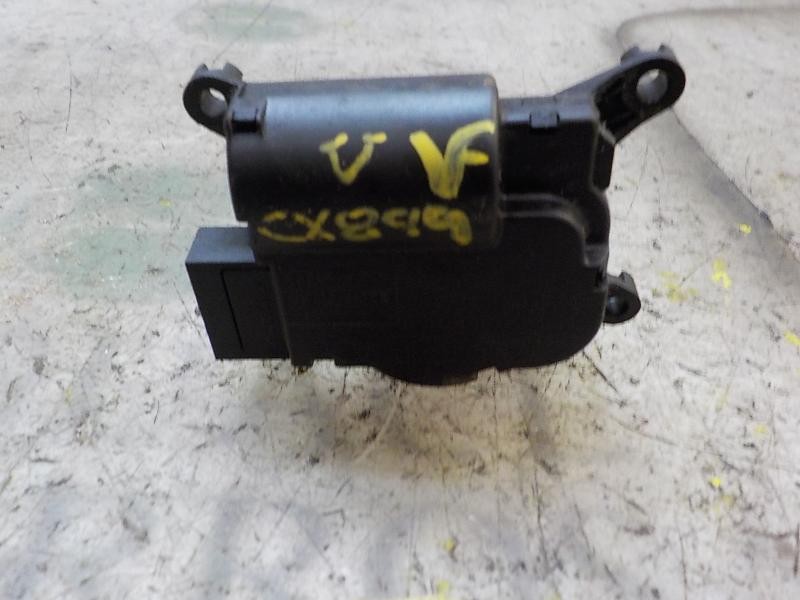 Recambio de motor apertura trampillas climatizador para fiat grande punto (199) 1.4 cat referencia OEM IAM 77363881  