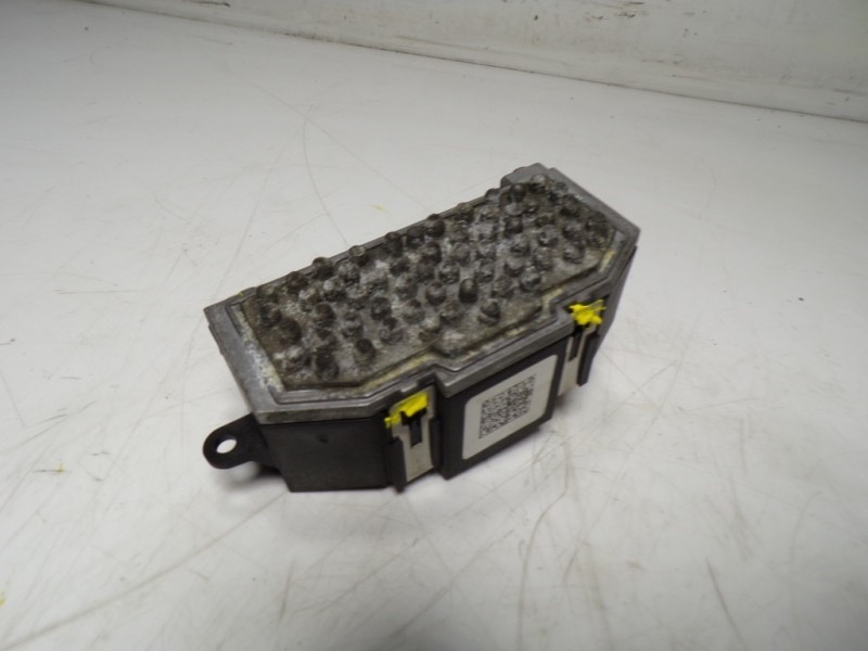 Recambio de resistencia calefaccion para audi a4 ber. (b8) 2.0 16v tdi referencia OEM IAM  8K0820521 