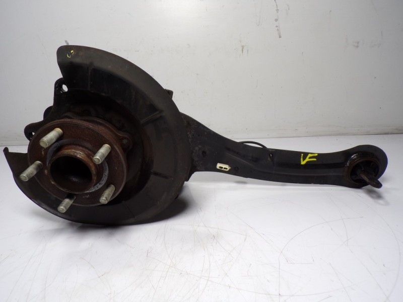 Recambio de mangueta trasera derecha para ford focus lim. (cb8) 1.6 tdci cat referencia OEM IAM 1780076  2101656