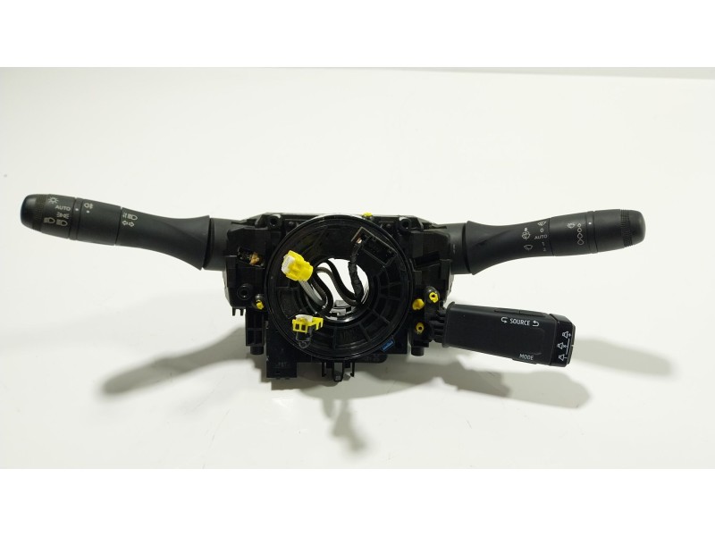 Recambio de mando luces para renault arkana i (lcm_, ldn_) 1.3 tce 140 (ldn0) referencia OEM IAM  255541203R 