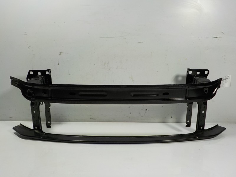 Recambio de refuerzo paragolpes delantero para seat leon sportstourer (kl8) 2.0 tdi referencia OEM IAM 5FA807109G  