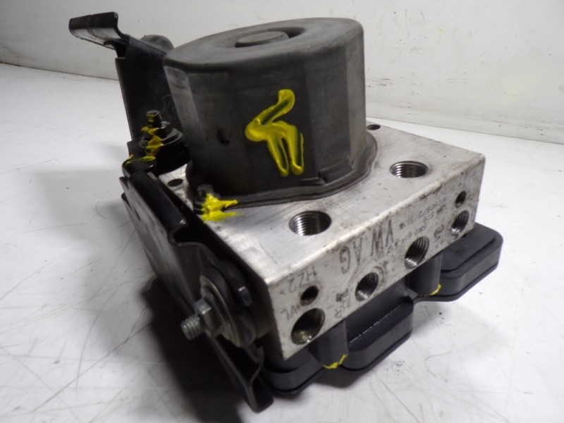 Recambio de abs para seat ibiza (6j5) 1.6 tdi referencia OEM IAM 6R0614517BTBEF 6R0907379BH 