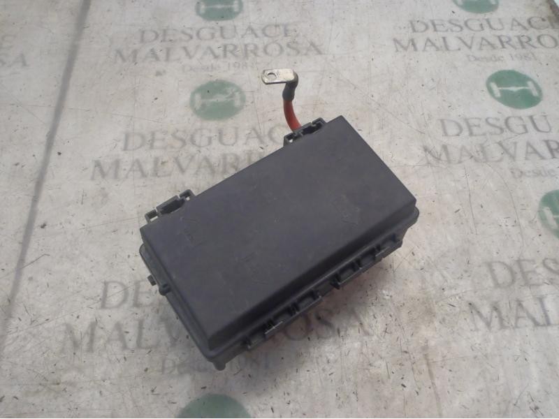 Recambio de caja reles / fusibles para opel corsa d cosmo referencia OEM IAM   