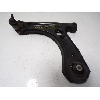BRAZO SUSPENSION INFERIOR DELANTERO IZQUIERDO 6R0407151F 