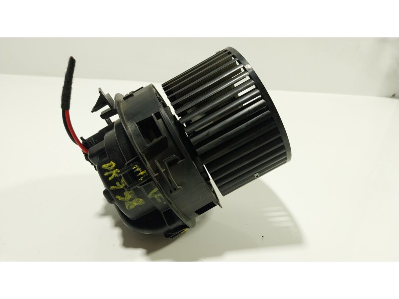 Recambio de motor calefaccion para renault arkana i (lcm_, ldn_) 1.3 tce 140 (ldn0) referencia OEM IAM  74T51023C 