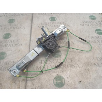 ELEVALUNAS DELANTERO DERECHO 