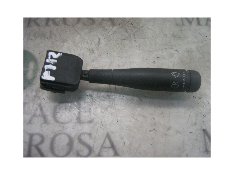 Recambio de mando limpia para nissan trade 100 referencia OEM IAM   