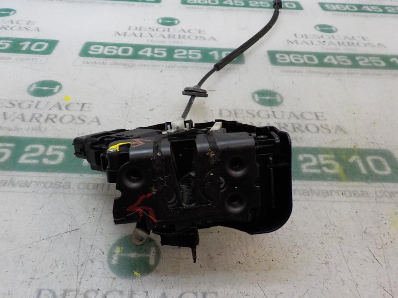 Recambio de cerradura puerta delantera derecha para ford focus berlina (cap) ghia referencia OEM IAM   