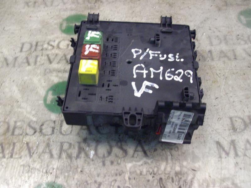 Recambio de caja reles / fusibles para opel vectra c berlina comfort referencia OEM IAM   