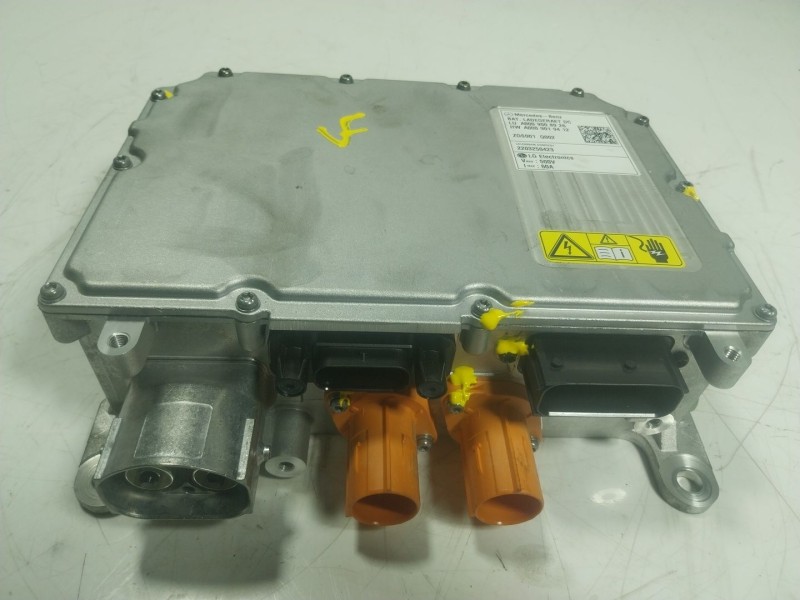 Recambio de convertidor de voltaje para mercedes-benz clase a berlina (bm 177) referencia OEM IAM A0009008926 A0009008926 