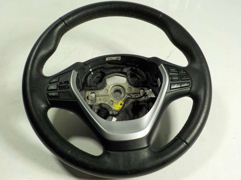 Recambio de volante para bmw serie 3 lim. (f30) 318d referencia OEM IAM 32306863342  