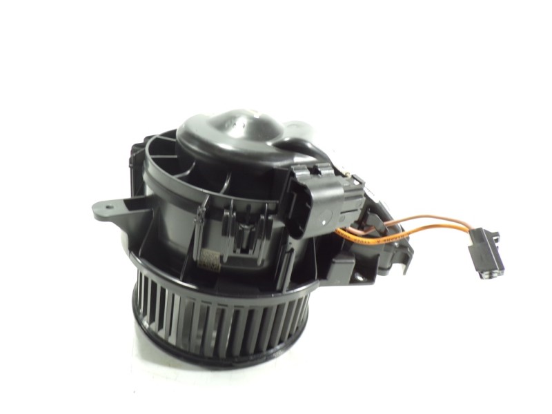 Recambio de motor calefaccion para audi a1 sportback (gba) 1.0 tfsi referencia OEM IAM 2Q2820021A 2Q2820021A T27842B