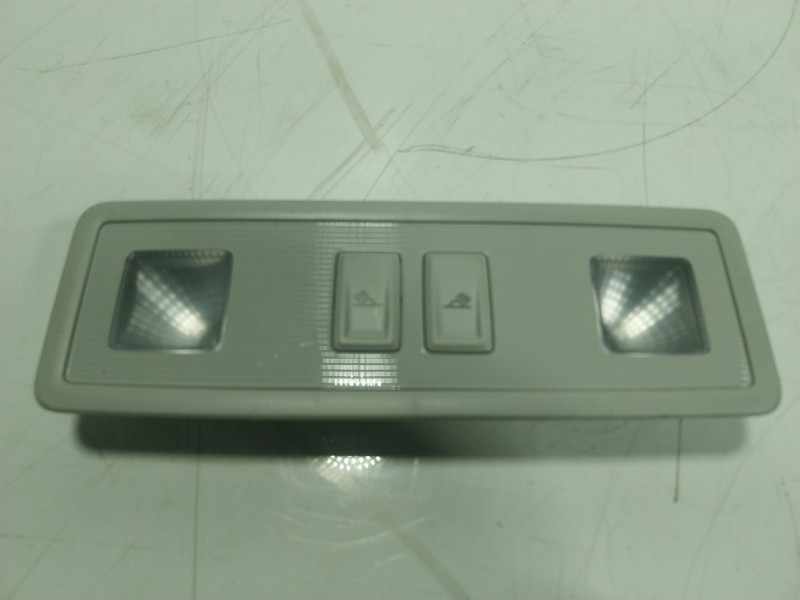 Recambio de piloto interior para volkswagen t-cross 1.0 tsi referencia OEM IAM 2GA947290PZL 2GA947290 