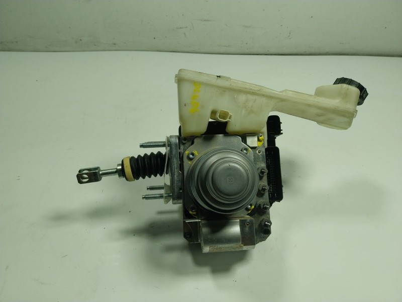 Recambio de servofreno para ford kuga st-line x plug-in hybrid referencia OEM IAM 2658675 62211500486 