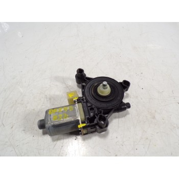 MOTOR ELEVALUNAS DELANTERO IZQUIERDO 8W0959801 8W0959801 0130822705