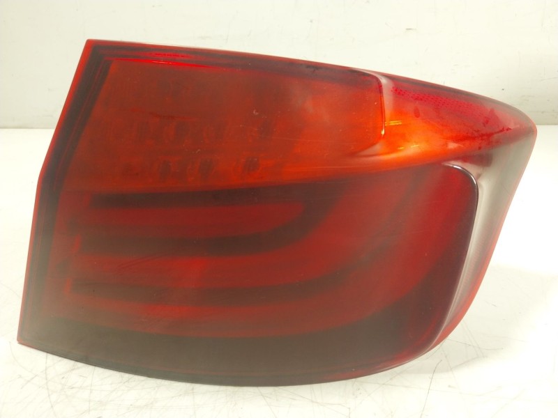 Recambio de piloto trasero derecho para bmw 5 (f10) 520 d referencia OEM IAM 63217203230  