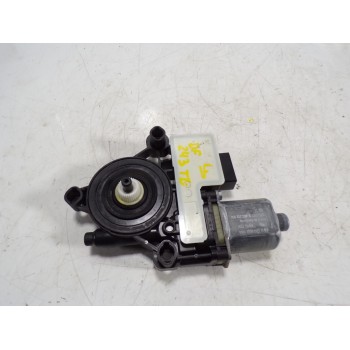 MOTOR ELEVALUNAS TRASERO DERECHO 5Q0959408 5Q0959408 0130822694