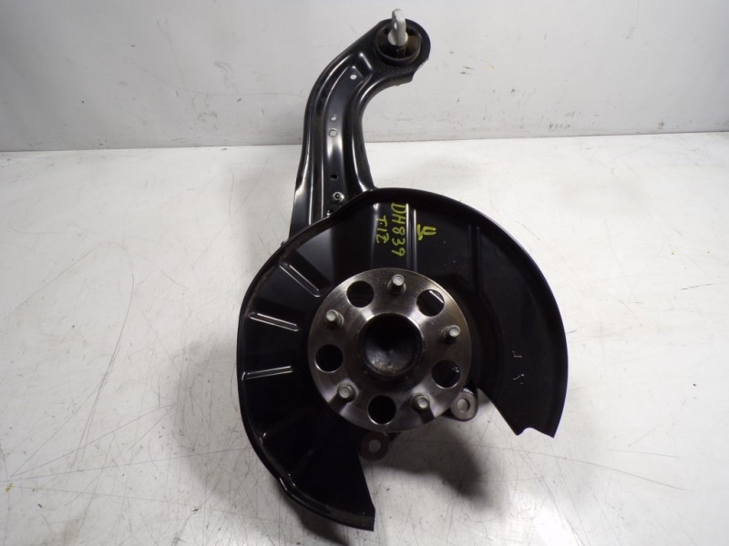 Recambio de mangueta trasera izquierda para toyota rav4 hybrid 4x2 advance referencia OEM IAM 4230542060 V270L 