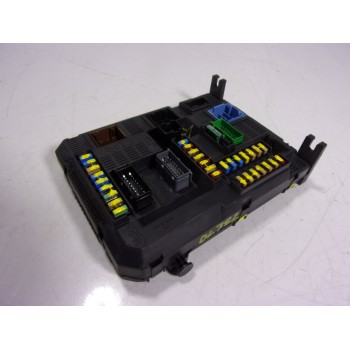 CAJA RELES / FUSIBLES 1612139080 22661F 