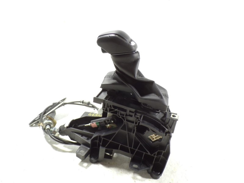 Recambio de palanca cambio para toyota rav4 hybrid 4x2 advance referencia OEM IAM 3356012650 75G892LHD 75G892LHD