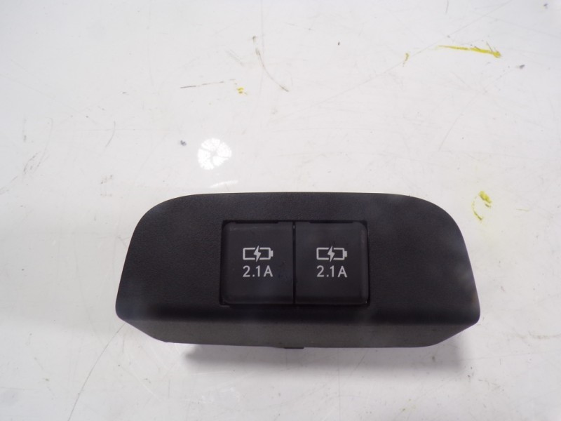 Recambio de modulo electronico para lexus ux (za10) 250h e-four referencia OEM IAM 8553276010 8553276010 