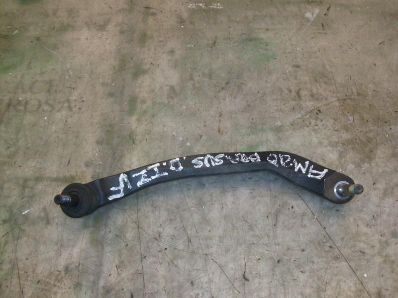 Recambio de brazo suspension superior delantero izquierdo para nissan primera berlina (p12) acenta referencia OEM IAM   