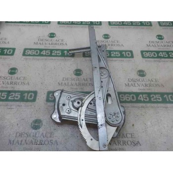 ELEVALUNAS DELANTERO DERECHO 