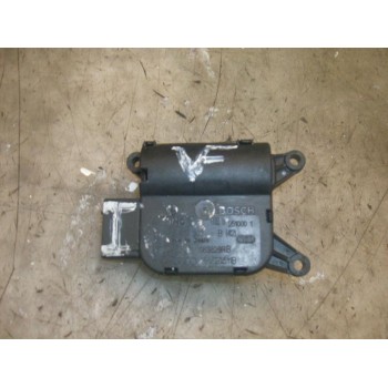 MOTOR APERTURA TRAMPILLAS CLIMATIZADOR 8E1820511B 0132801303 0132801303