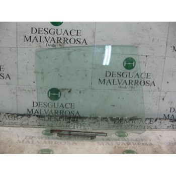 CRISTAL PUERTA TRASERO DERECHO 