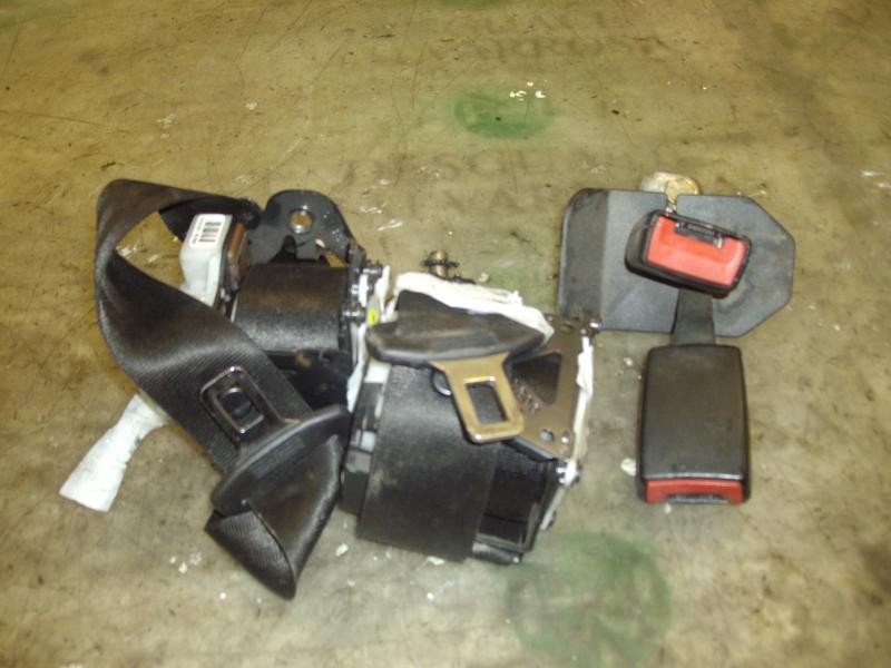 Recambio de cinturon seguridad trasero para audi a4 berlina (8e) 2.5 tdi quattro (132kw) referencia OEM IAM   